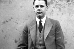 33919-CR-Monte-Luke-100-015A