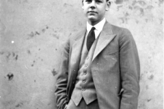 33919-CR-Monte-Luke-100-016A